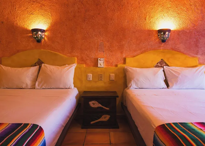 Hotel Hacienda Maria Bonita 3*