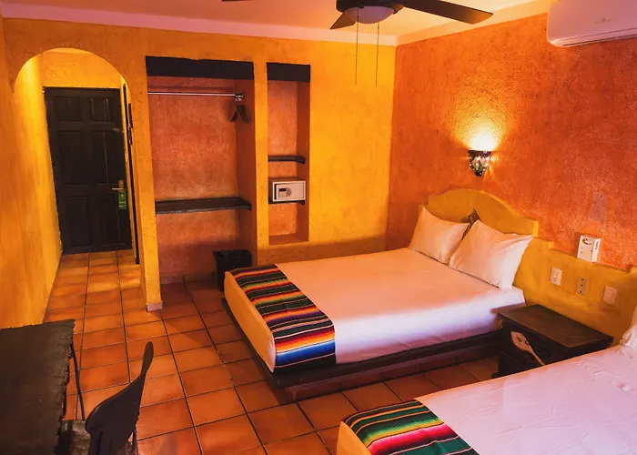 Hotel Hacienda Maria Bonita 3*